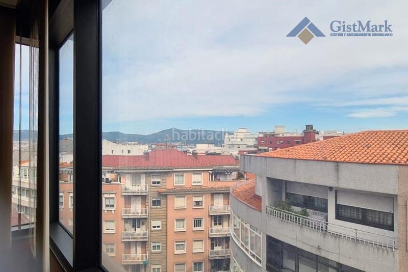 Foto ec8e1198-a050-42b4-a3fa-1345955ab7ca. Alquiler oficina en rúa do brasil 56 gran oficina de 723m² en calle brasil en Vigo