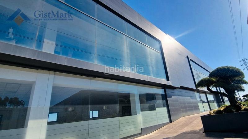 Foto 046c2942-8948-4490-956e-84a0f7e73d65. Rent office space in avenida de peinador 60 in Mos