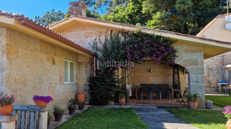 Foto ae303fe5-c67c-40da-8fe0-bb3a016e5227. Chalet with fireplace heating parking in San Pedro da Ramallosa Nigrán