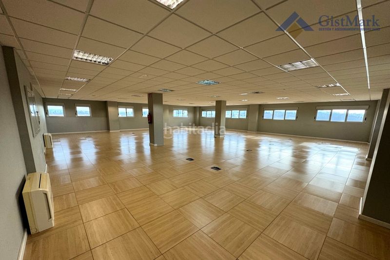 Foto 900883da-2f21-4919-93da-ec6b0293ecad. Edifici a San Lázaro - Meixonfrío Santiago de Compostela