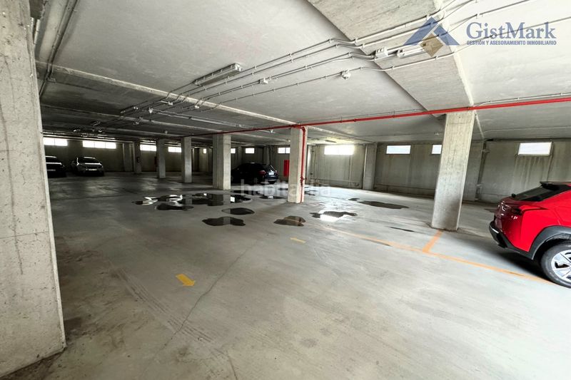 Foto b030cdf1-1557-4177-b5b0-3b46a6b2a954. Edifici a San Lázaro - Meixonfrío Santiago de Compostela