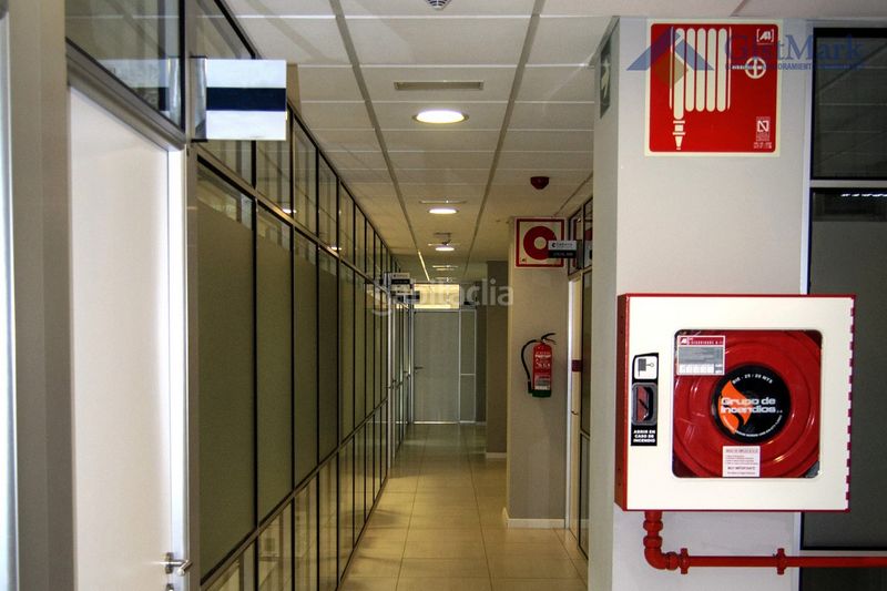 Foto b98f8ebc-29b1-4c69-a76c-9878f299433a. Edifici a San Lázaro - Meixonfrío Santiago de Compostela