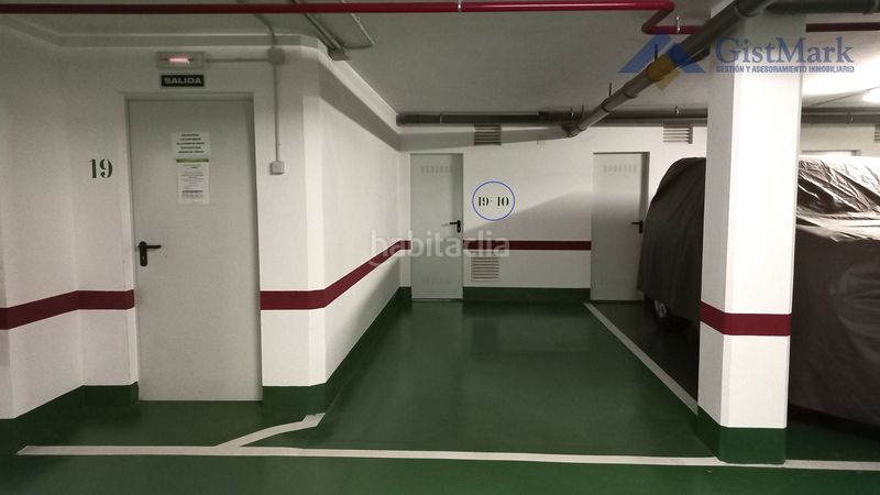 Foto 08b7b347-193f-4816-ae3c-46c34b8863c0. Aparcament cotxe a rúa arousa 14 a Grove (O)