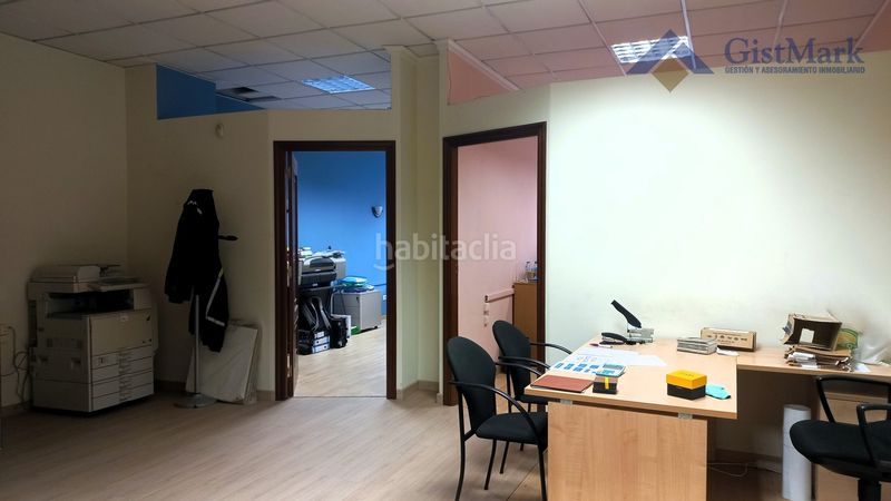 Foto feb6e379-2741-4d0f-8f92-6c5451efc5ac. Local comercial a Casco Vello Vigo