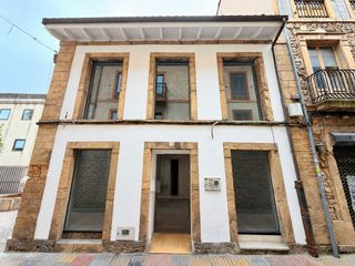 Etagenwohnung  Avil�s - calle sol. Exclusiva vivienda unifamiliar en el casco hist�rico de avil�s