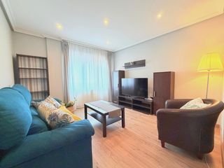 Pis  Gij�n - calle ezcurdia. Piso reformado de 2 habitaciones en gij�n al lado de la playa