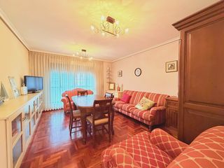 Etagenwohnung  Avilés - avenida portugal. Piso acogedor de 2 habitaciones y ascensor en la zona del carbay