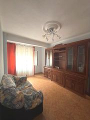 Pis  Versalles - ana de valle. Piso exterior muy luminoso de 3 dormitorios en versalles, a 5 mi