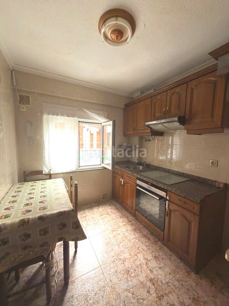 Foto e8a4a730-0ac1-43a7-bccb-33113bd54da3. Pis amb calefacció a Versalles Avilés