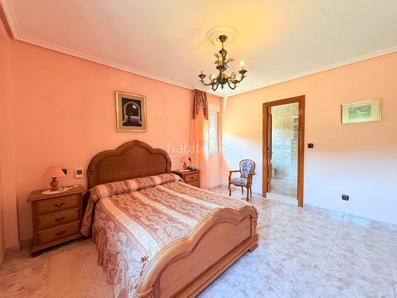 Foto bdf2c28c-8f5e-400a-a1fd-f8c219c76fdd. Casa amb calefacció aparcament a La Magdalena Avilés