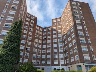 Appartement  Avilés - jose fernandez ferrador. Piso alto de 3 habitaciones con garaje en llaranes, avilés