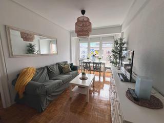 Flat  Luanco - plaza de la solara. Piso de 3 habitaciones en luanco cerca de la playa