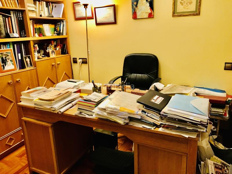 Foto 355fcc6e-dd45-4c85-8171-301215b633cf. Appartamento con riscaldamento parcheggio in Centro Avilés