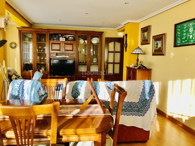 Foto 13ddd684-7baa-43a3-bdb5-50ce6ff5517a. Pis amb calefacció a Centro Avilés