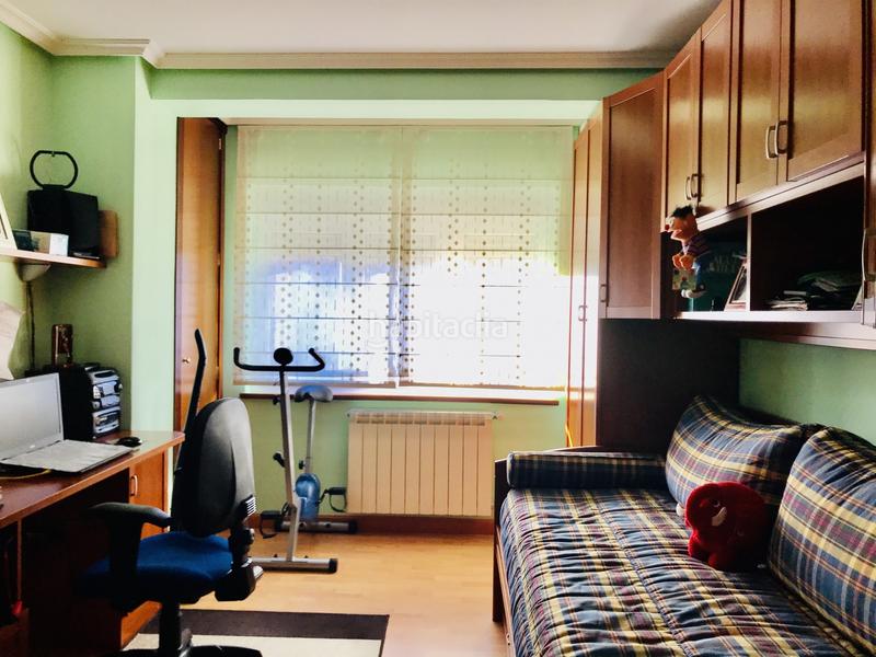 Foto e69418d6-3f3b-40b2-8cbf-968cd2e54ac6. Pis amb calefacció a Centro Avilés