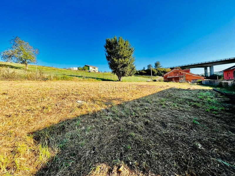Foto 0ae34d04-fec2-4208-8330-e8fe008db60d. Finca rústica a Corvera de Asturias