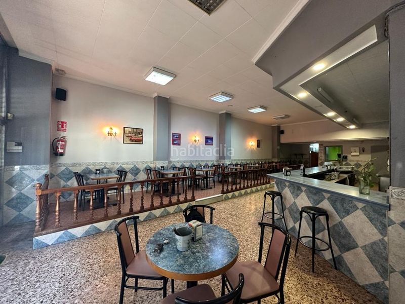 Foto a67e9da7-874d-40a2-8aa5-2bee6ab29f5c. Local comercial a Versalles Avilés