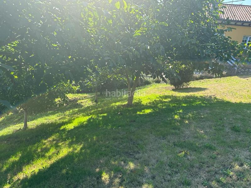 Foto 37ab33bf-850d-4352-9345-54db5dbe28dd. Terreno residencial finca edificable con vistas a salinas en Castrillón