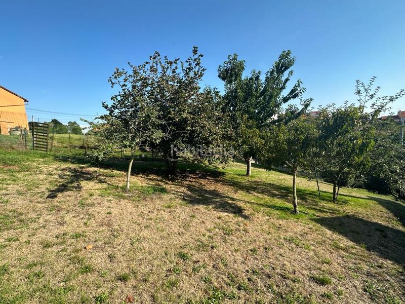 Foto d51e794d-1cde-408c-80bb-db51234319ae. Terreno residencial finca edificable con vistas a salinas en Castrillón