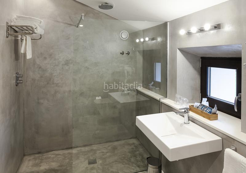 Foto 2881e6e9-f961-4fc3-b643-f398821f3fdf. Édifice dans Valdés