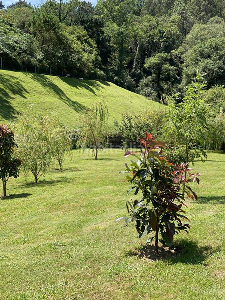 Foto 2a7bfd75-465d-4ce5-8abc-7804c476536c. Édifice dans Valdés