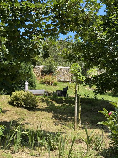 Foto 440daee4-a148-414b-a004-ca07343878ff. Édifice dans Valdés