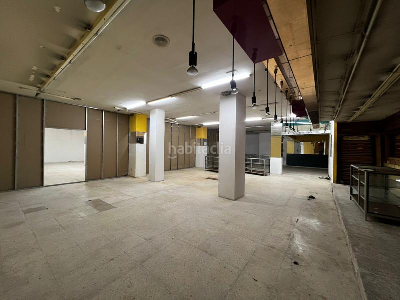 Foto b6659265-2dbe-49b6-b280-768646f20aec. Rent business premise in Centro Avilés