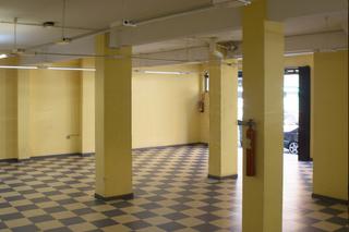 Local Comercial en Avilés - CL LLANO PONTE