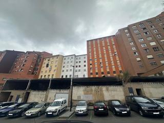 Local Comercial a Avilés - calle Claudio Luanco