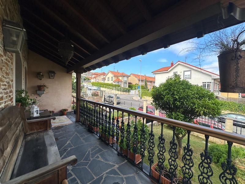 Foto 6085c56e-2010-4548-beee-ed58a8ac3713. Casa amb calefacció aparcament a El Carbayedo - El Quirinal Avilés