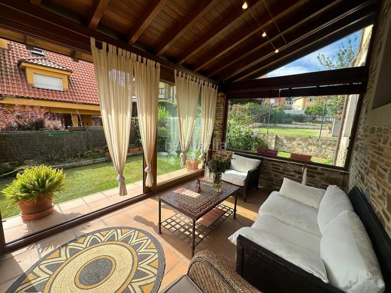 Foto a9b796ee-0e05-4354-8b83-446302b3a2c2. Casa amb calefacció aparcament a El Carbayedo - El Quirinal Avilés