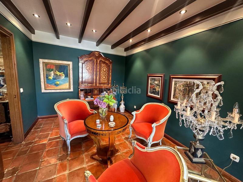 Foto d176c735-c0ce-4c00-8c6e-e51f87b5fefe. Casa amb calefacció aparcament a El Carbayedo - El Quirinal Avilés