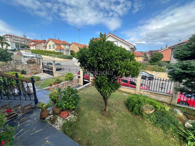 Foto ff53b3a4-1066-4d9b-88e6-30730773c4d0. Casa amb calefacció aparcament a El Carbayedo - El Quirinal Avilés