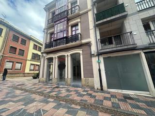 Local Comercial en Avilés - calla La Libertad