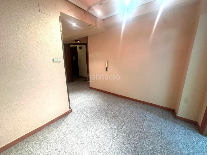 Foto 02dc290f-4e3d-4673-a002-0869cd45d548. Lloguer oficina a Centro Avilés