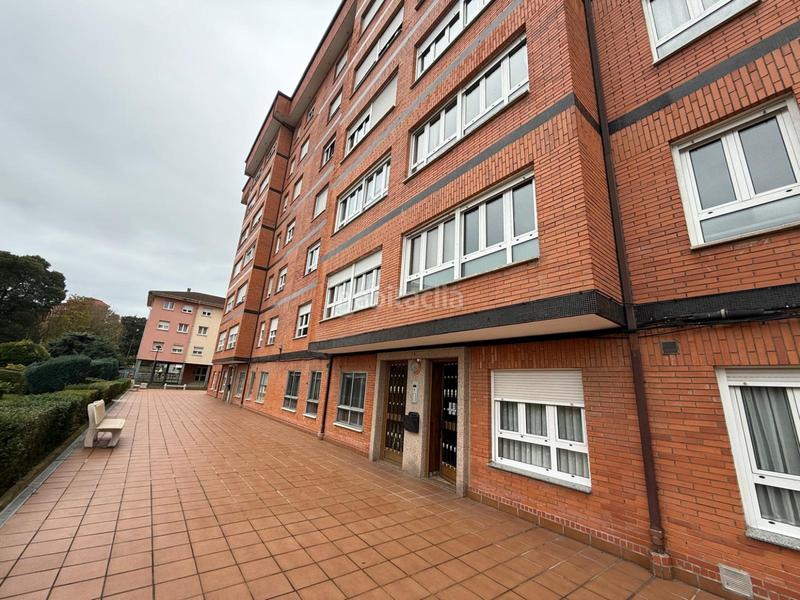 Foto 0c11bb18-3f6a-4903-889e-6e11d04d89ca. Pis amb calefacció aparcament a La Magdalena Avilés