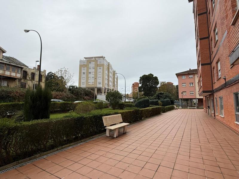 Foto e951a1f6-6d75-49b4-ab0e-df8080f27166. Pis amb calefacció aparcament a La Magdalena Avilés