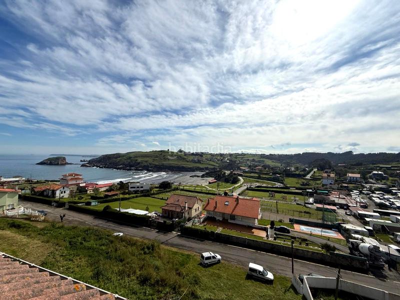 Foto 10b764b4-c2f8-43c3-a0c2-dbe048929a61. Casa aparellada amb calefacció aparcament a Santa María del Mar - El Puerto Castrillón