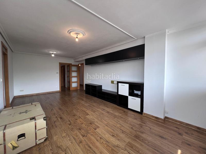 Foto 1c1a37ef-0c00-496e-8848-7241051196e3. Pis amb calefacció aparcament a Villalegre - La Luz Avilés