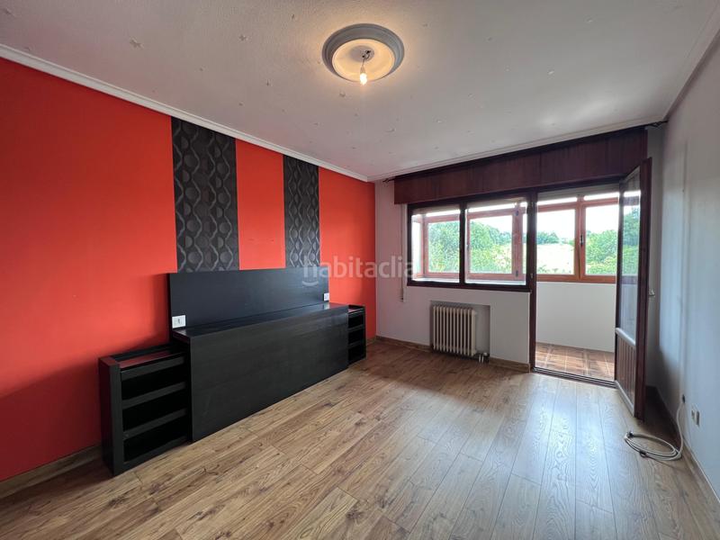 Foto 807a7f37-7e6f-49e0-a9f5-9e0d08ed9689. Pis amb calefacció aparcament a Villalegre - La Luz Avilés