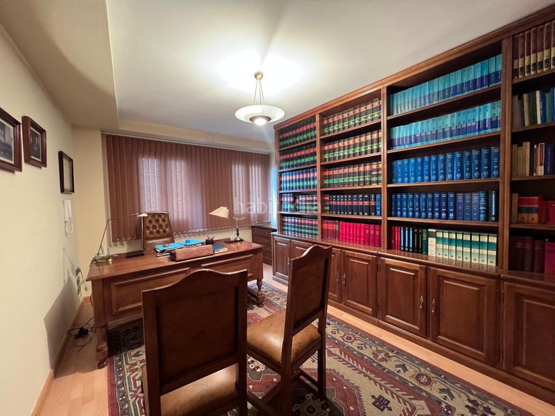 Foto 63b288f0-9dab-4978-a188-b0e74105e0a2. Oficina a Centro Avilés