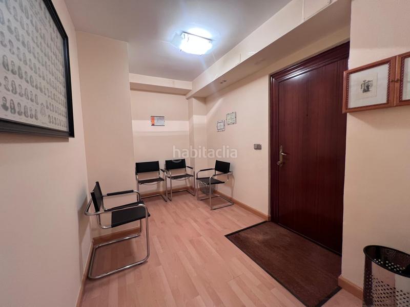 Foto a5abfdb9-8663-499c-8ada-0a9cb80734be. Oficina a Centro Avilés