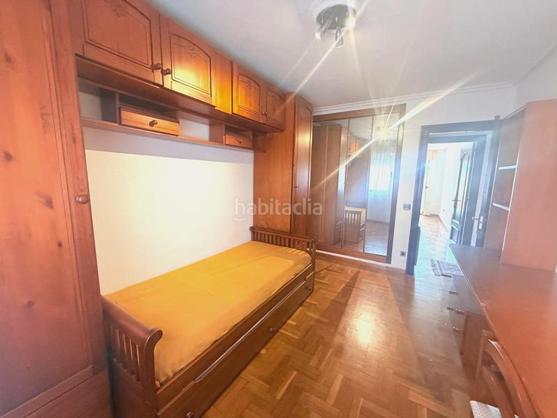 Foto 5f532a2d-1e74-42bc-9567-bed0df2df613. Location appartement avec parking dans Centro Avilés