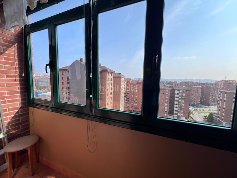 Foto b9f53f63-3623-4b9b-8cfa-8fdc7cd8d30a. Piso amplio piso de 3 habitaciones exterior con garaje y excelente ubicación en Avilés