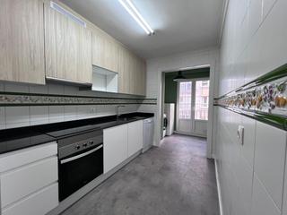 Location Appartement  Avilés - calle palacio valdés. Alquiler de piso de 3 dormitorios en palacio valdés, avilés