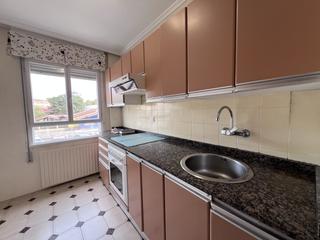 Piso  Avilés - reconquista. Piso exterior en versalles de 3 dormitorios