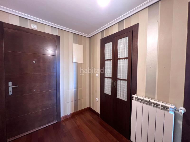 Foto 26df4d35-2bd5-41d4-9f19-8a963edd0823. Etagenwohnung mit heizung parking in La Magdalena Avilés