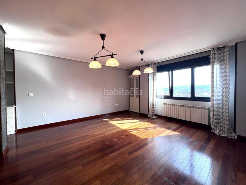 Foto 6727e217-151a-41c7-8430-3ca5459e9769. Etagenwohnung mit heizung parking in La Magdalena Avilés