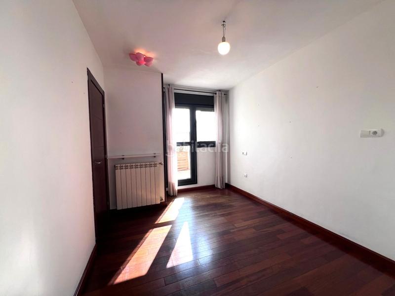 Foto 72e65b84-0e48-4385-b43b-539a39645729. Etagenwohnung mit heizung parking in La Magdalena Avilés