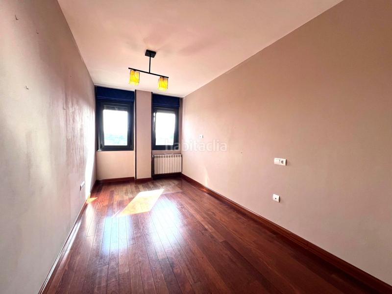 Foto a4a1ccfc-c470-419e-a009-3eacf929f04e. Etagenwohnung mit heizung parking in La Magdalena Avilés